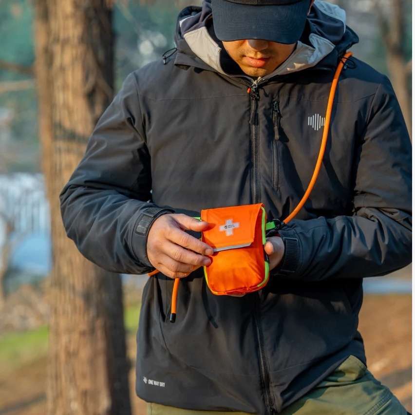 Hummingbird First Aid Kit