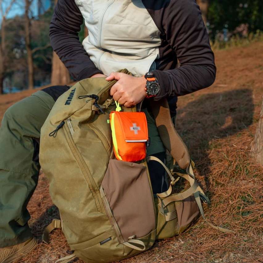 Hummingbird First Aid Kit